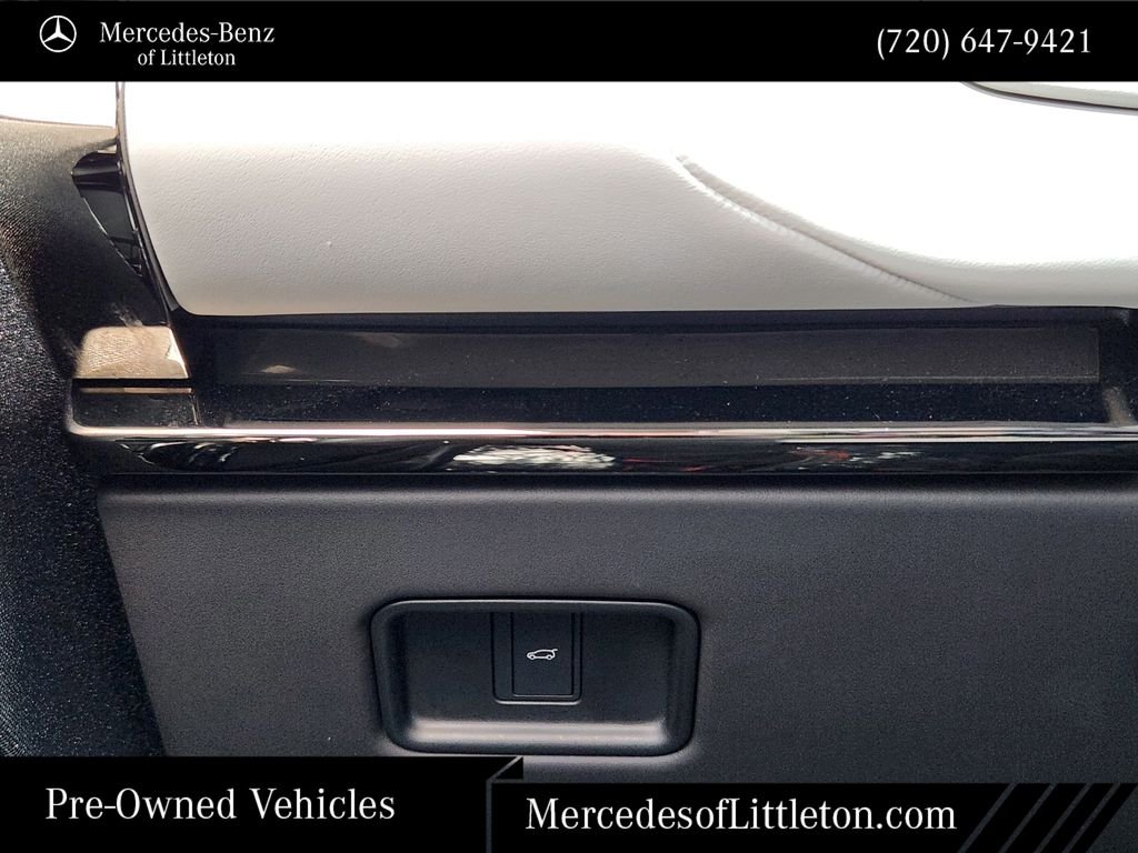 Used 2024 Silver Land Rover SV Edition One Flux Silver image 22
