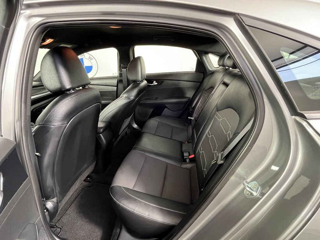 Used 2022 Gray Kia GT-Line image 21