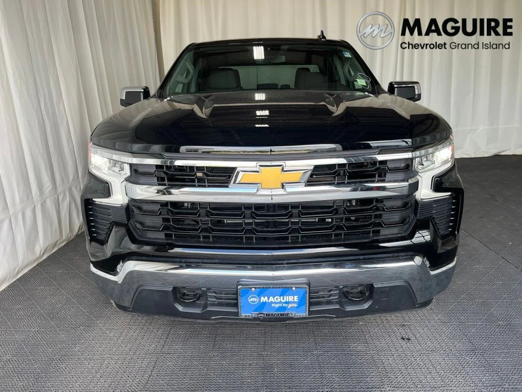 New 2026 Black Chevrolet LT image 29
