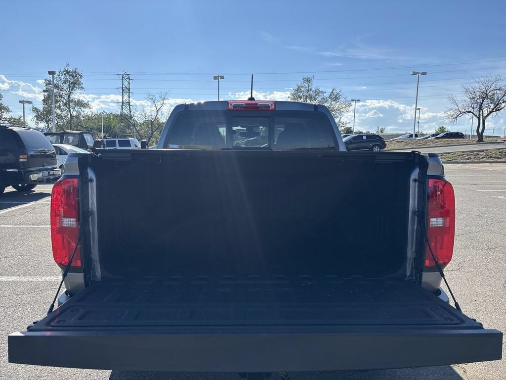 Used 2022 SATIN STEEL METALLIC Chevrolet 4WD Z71 image 29