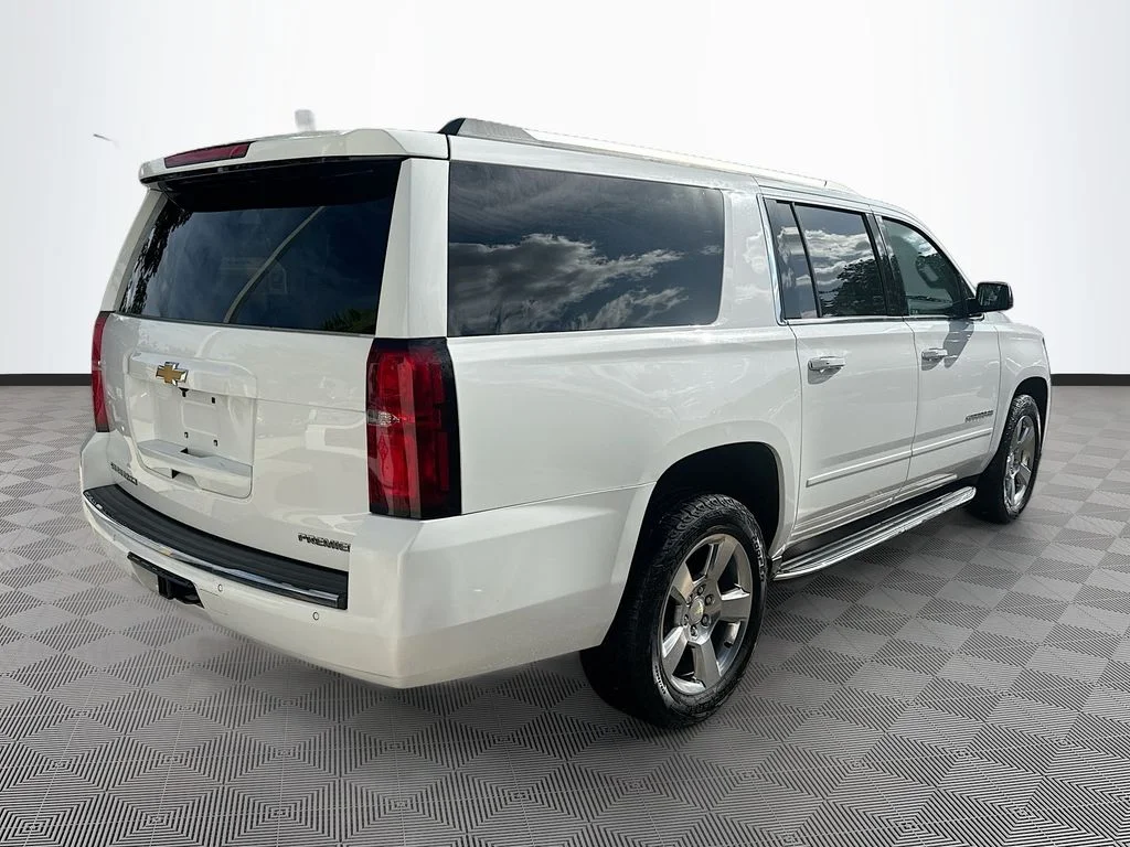 2020 Chevrolet Suburban Premier - Photo 8