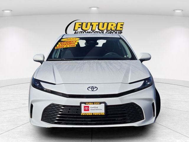Used 2025 White Toyota LE image 4