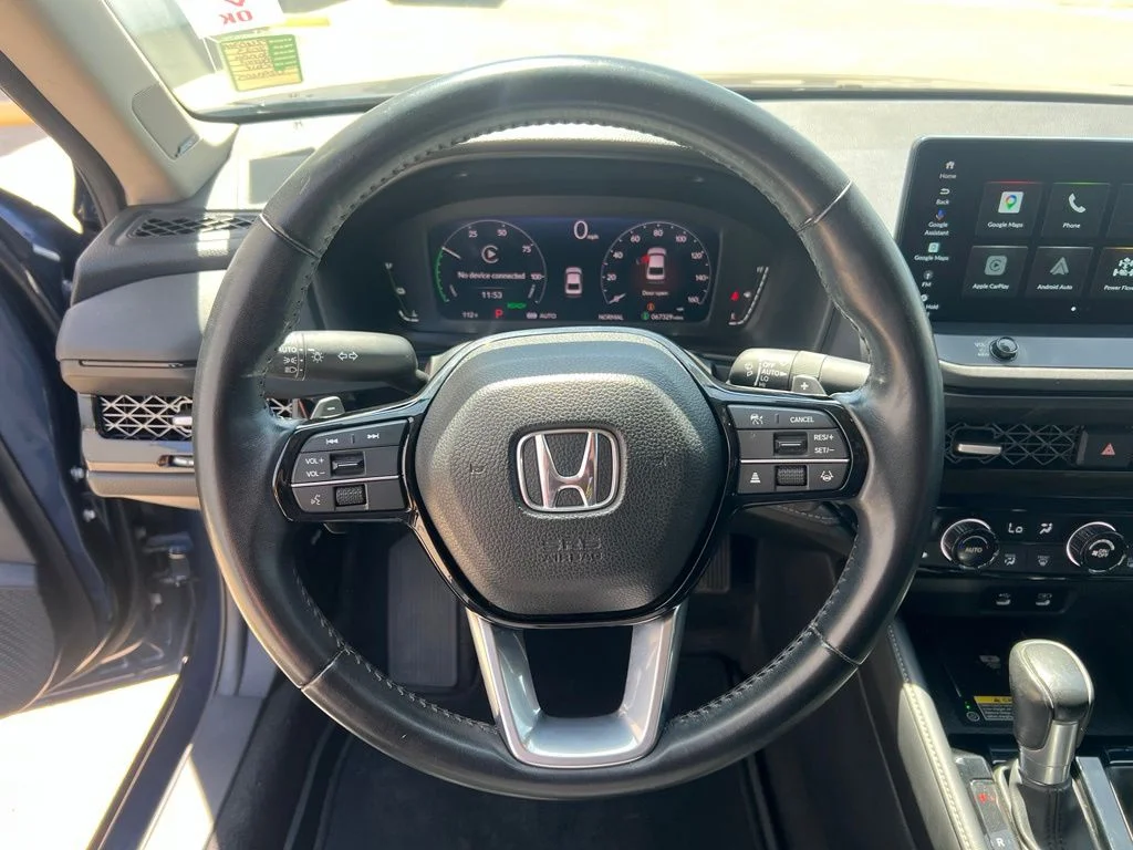 Used 2023  Honda Touring image 12