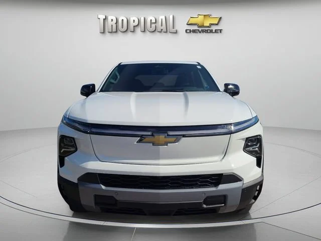 New 2026 Summit White Chevrolet LT - Extended Range image 8