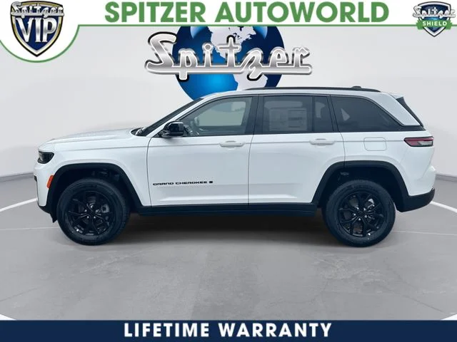 New 2026 Bright White Clear-Coat Exterior Paint Jeep Altitude image 6