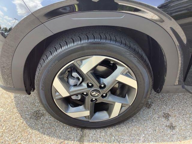 New 2026 Onyx Black Hyundai SEL image 37