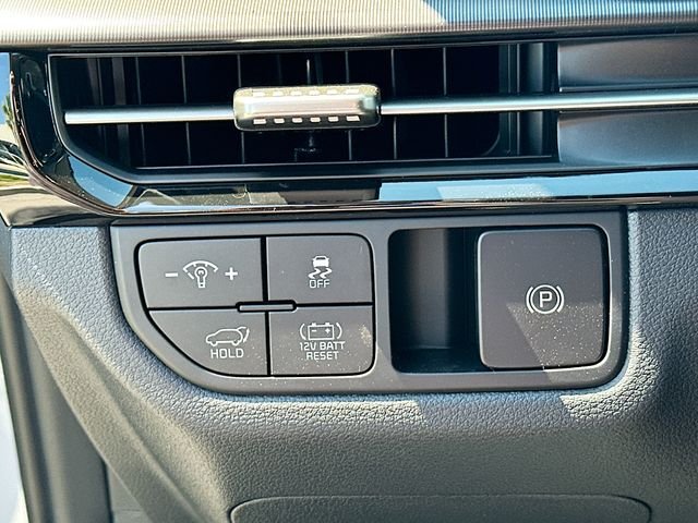 New 2026 Wolf Gray Kia EX image 10