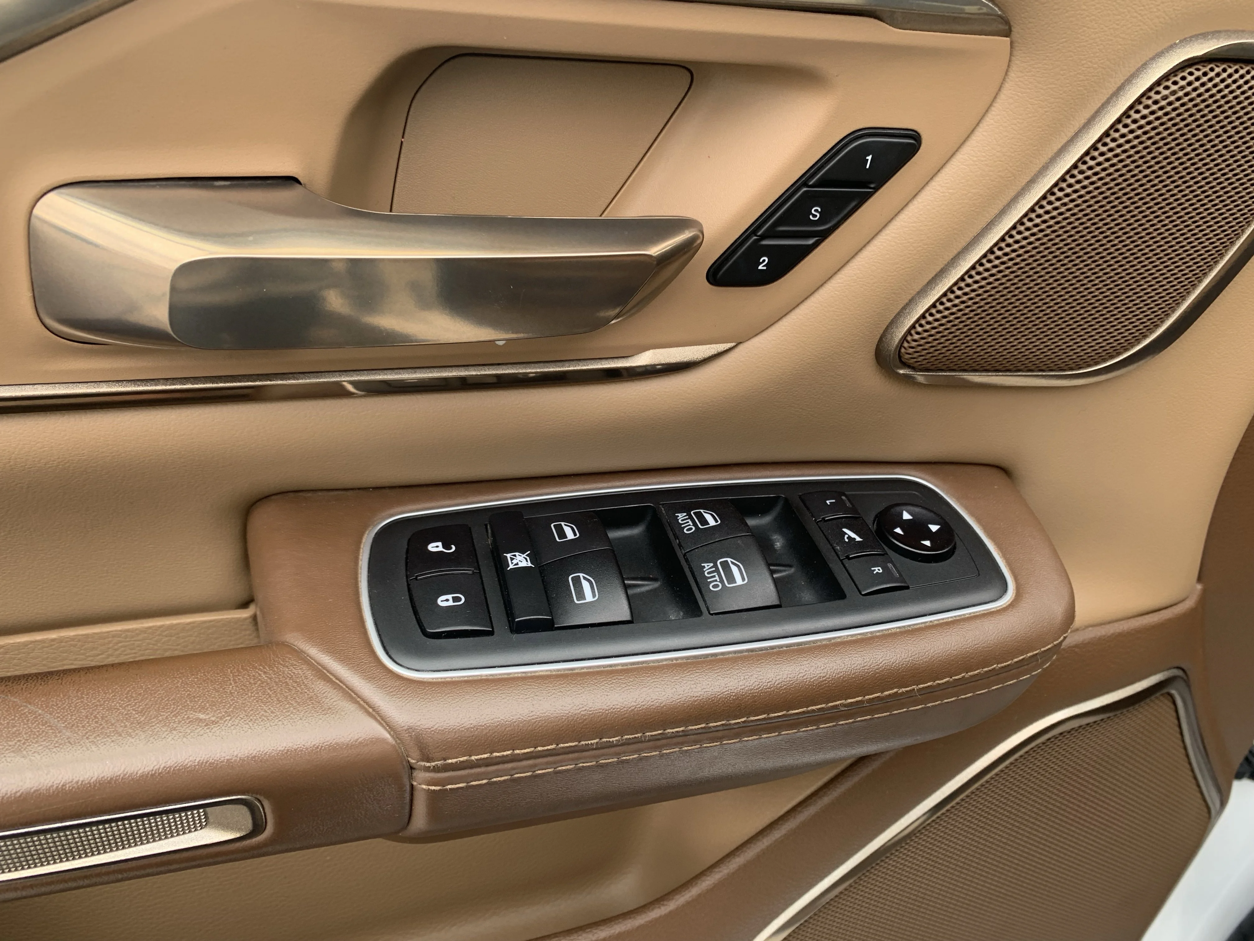 2020 RAM Ram 1500 Pickup Longhorn - Photo 17