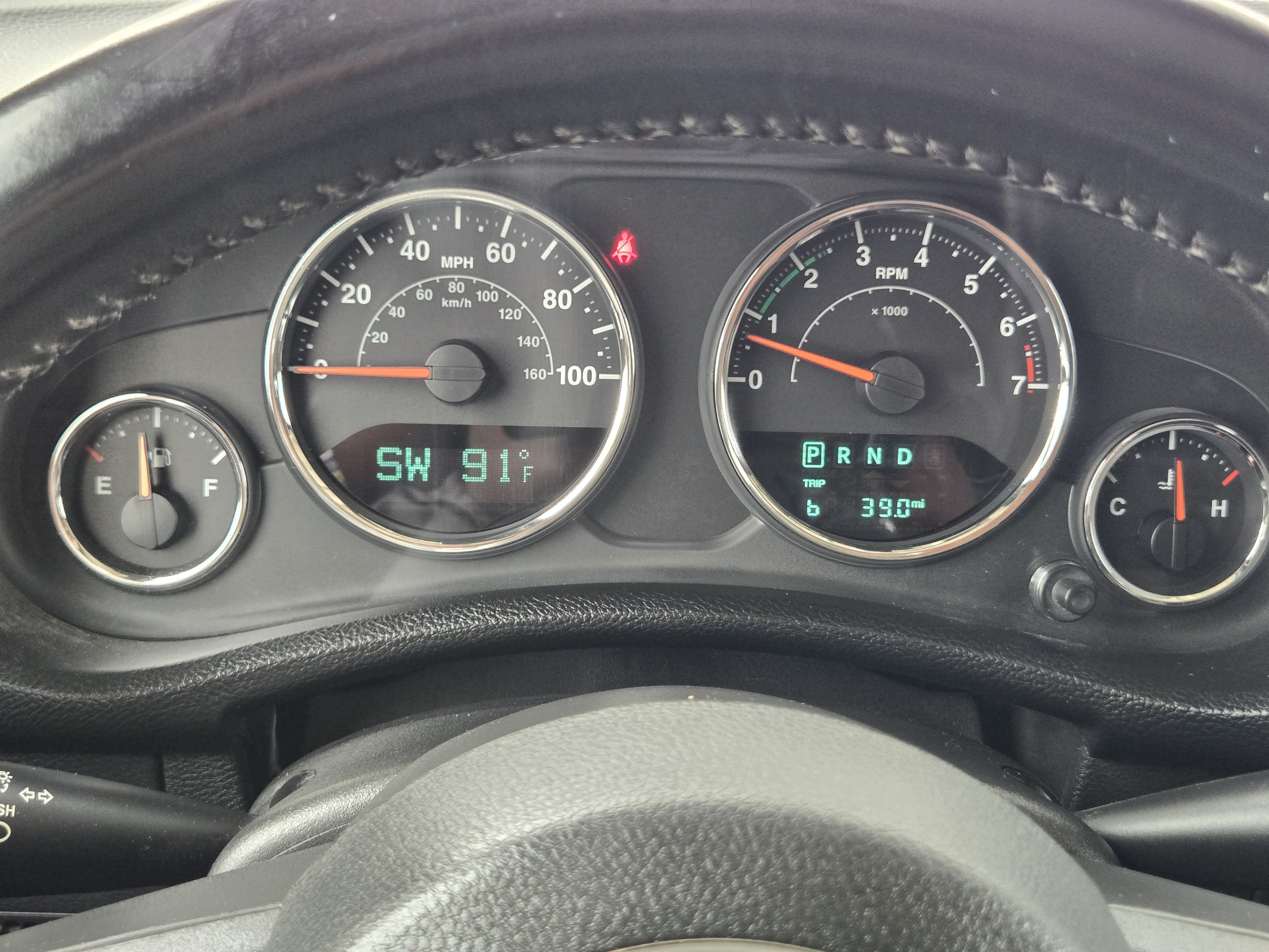 Used 2017 Granite Crystal Metallic Clearcoat Jeep Sahara image 17