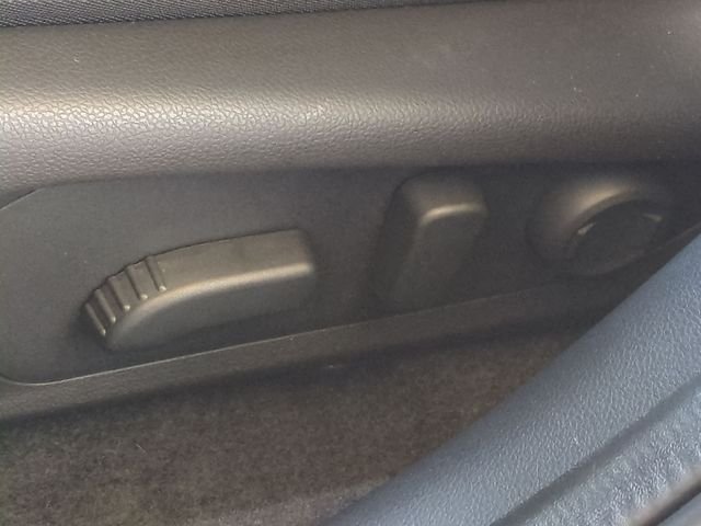 2025 Subaru Crosstrek Limited - Photo 18