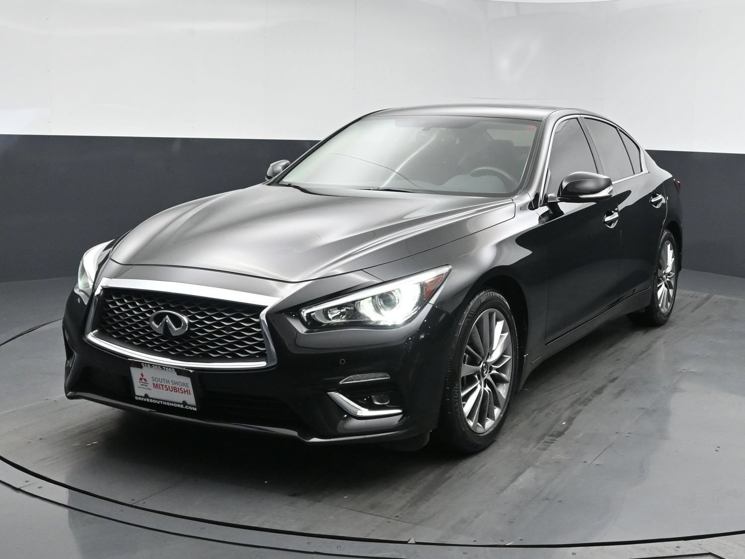 2023 INFINITI Q50
