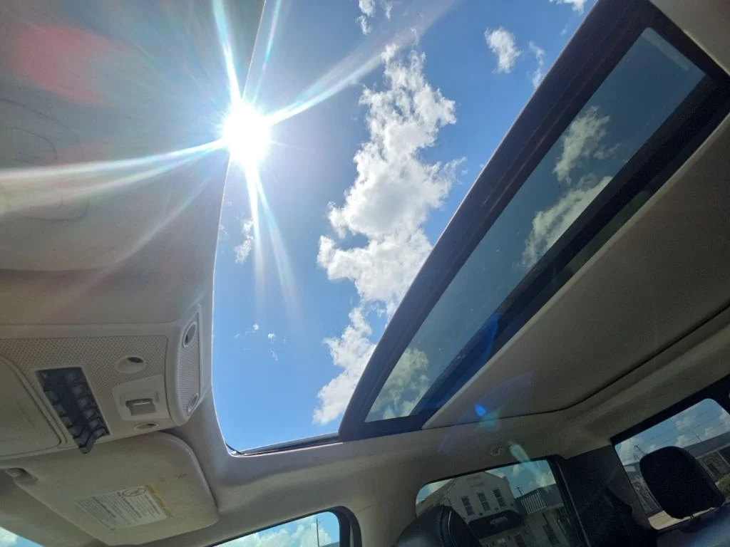 Used 2021 White Ford Limited image 19