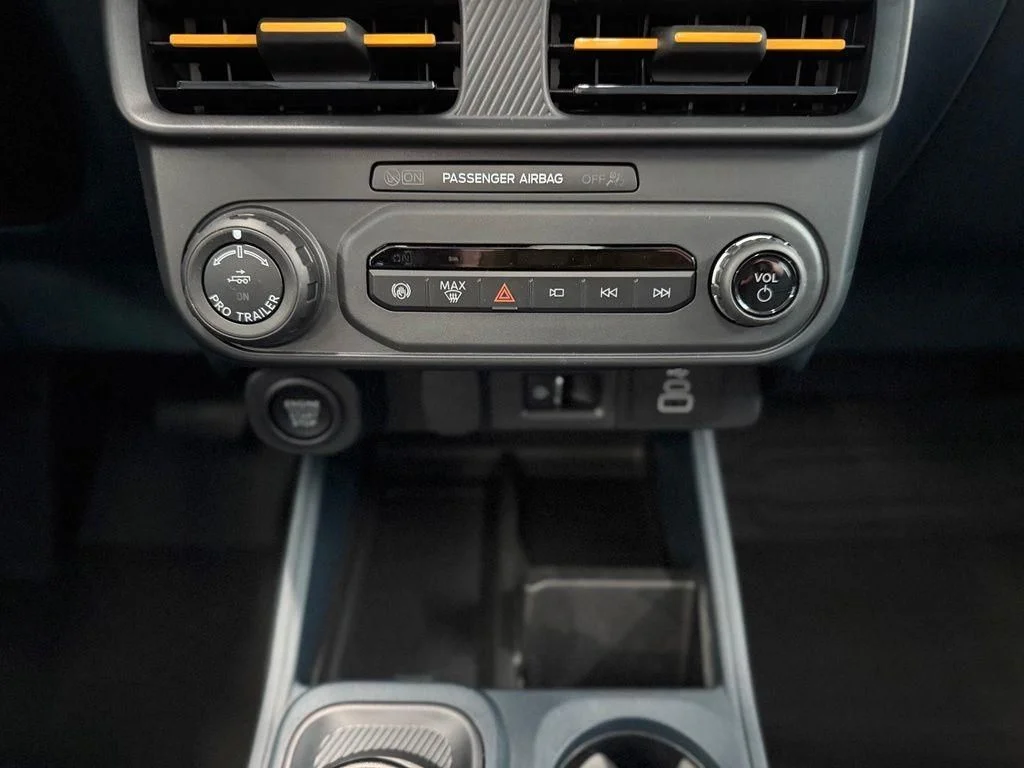 New 2026 White Ford Tremor image 23