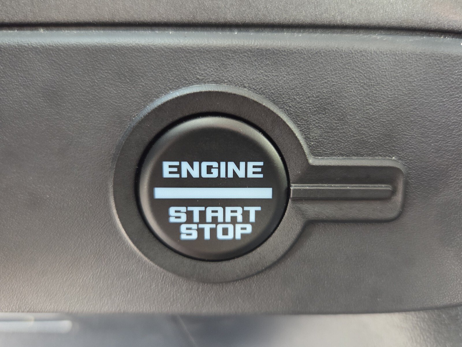 Used 2025 Velocity Blue Metallic Ford Badlands image 32