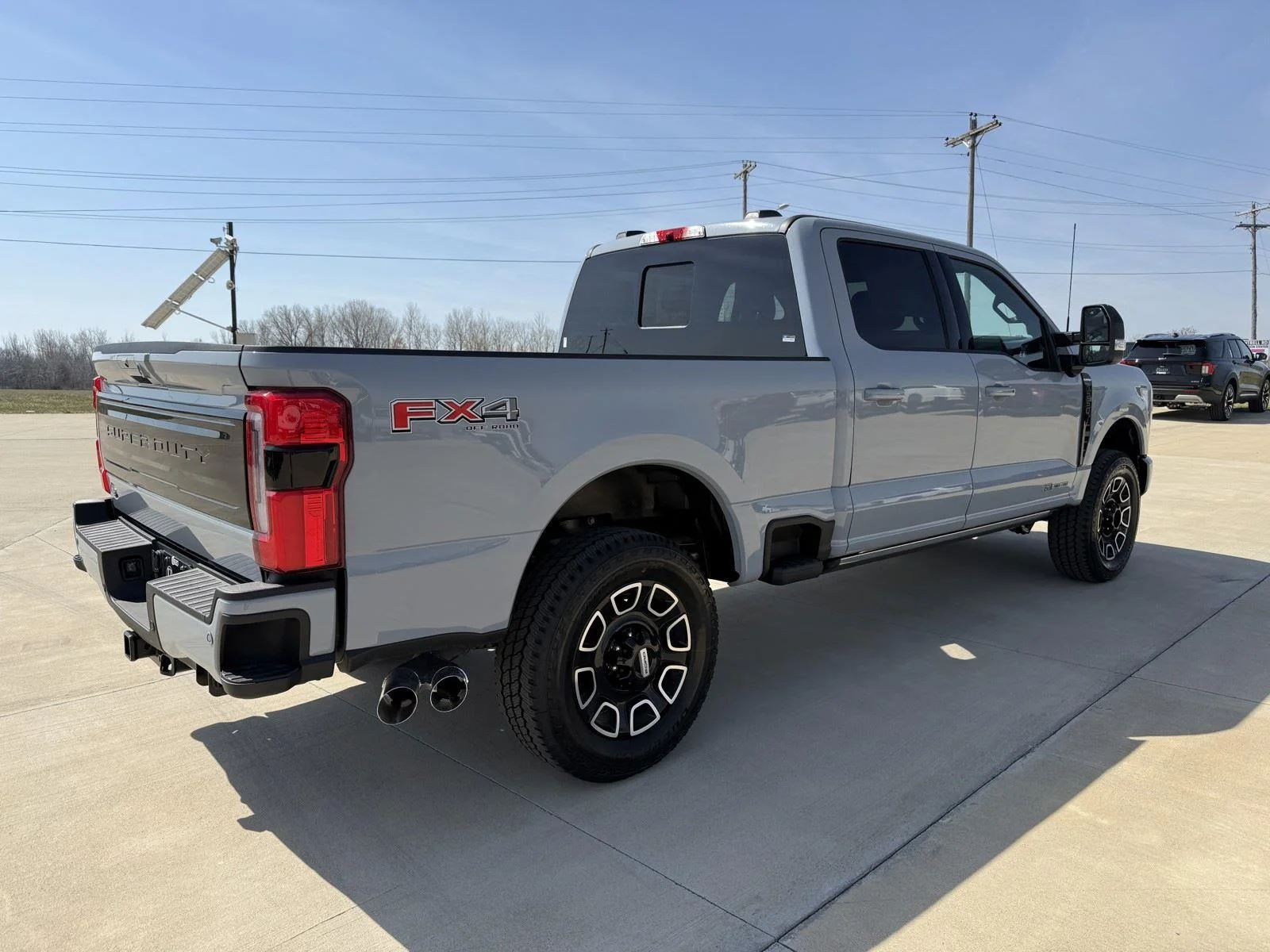 New 2026 Glacier Gray Metallic Tri-Coat Ford F-250® Platinum® image 9