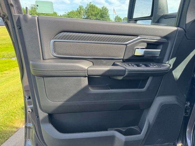 New 2026 Granite Crystal Metallic Clearcoat RAM Big Horn image 7
