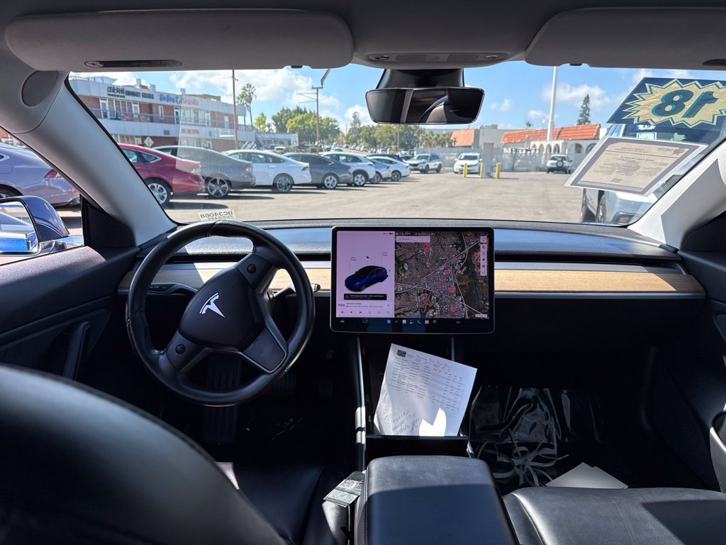 Used 2018 Blue Tesla Long Range image 9