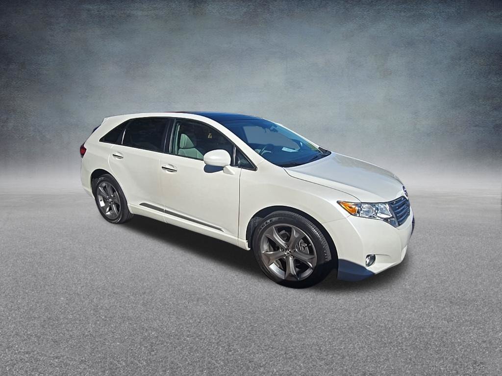 Used 2011 Blizzard Pearl Toyota Base image 2