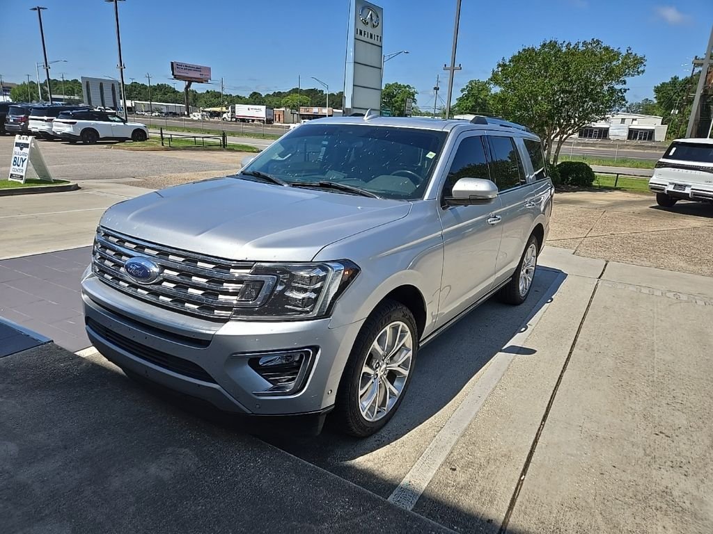 2019 Ford Expedition Limited's photo