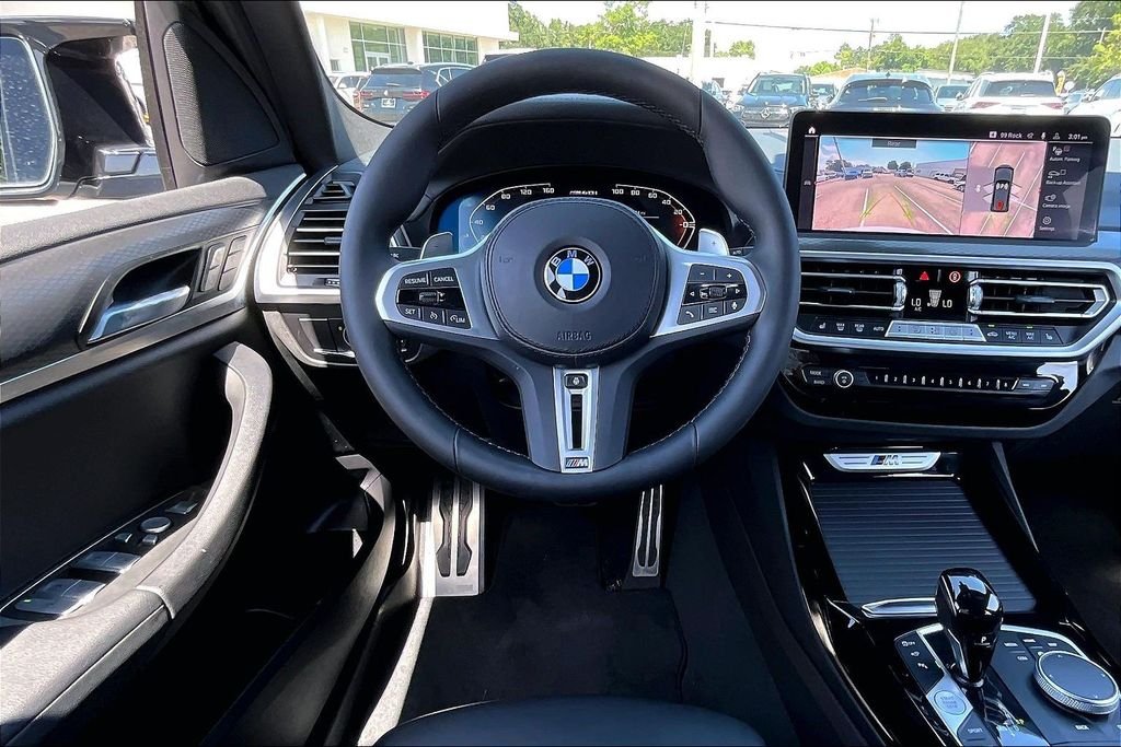 Used 2024 Gray BMW M40i image 8