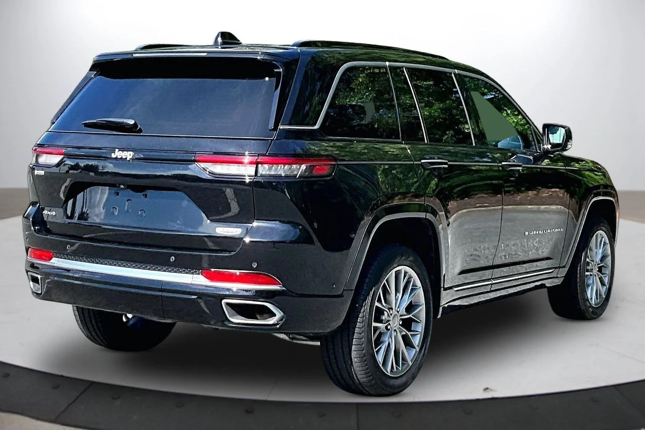 Certified Used 2025 Black Jeep Summit image 9