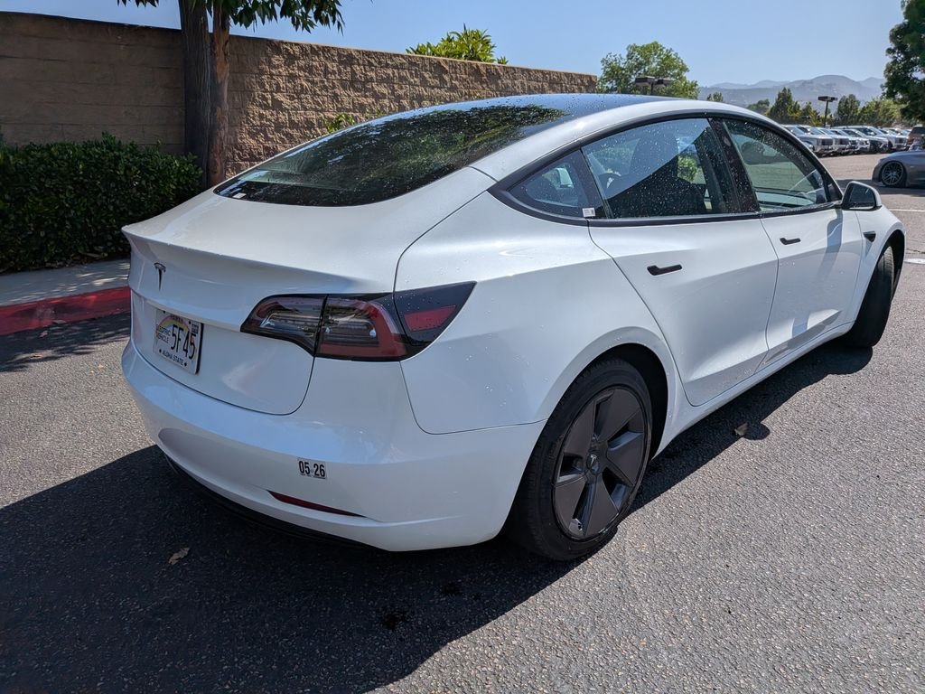 Used 2023 White Tesla Base image 9