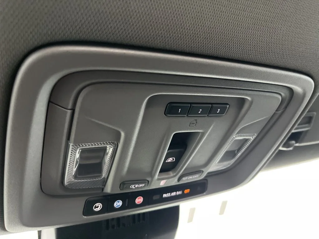 Used 2025 Gray Chevrolet RST image 15