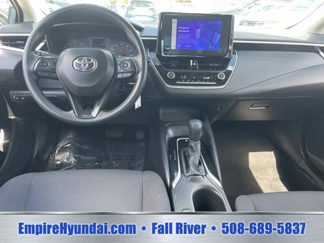 Used 2025  Toyota LE image 13