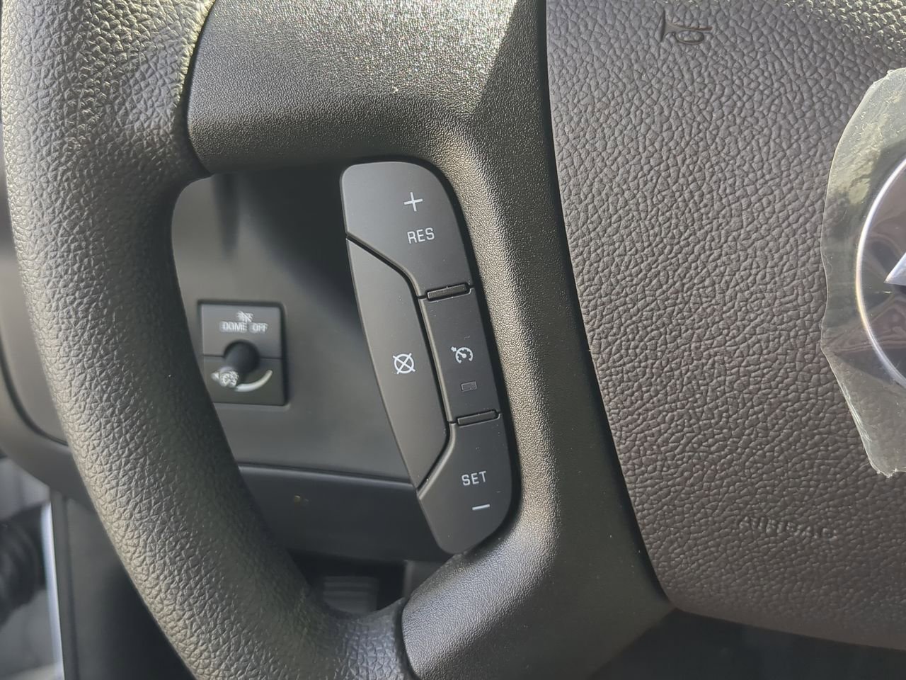 New 2025 Summit White GMC Work Truck image 31