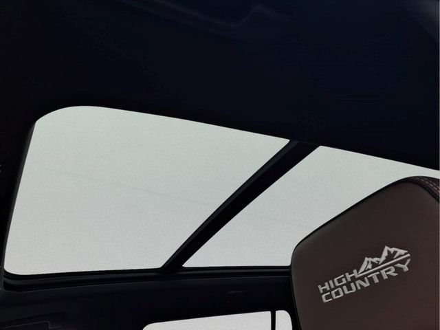 New 2026 Polar White Tricoat Chevrolet High Country image 18