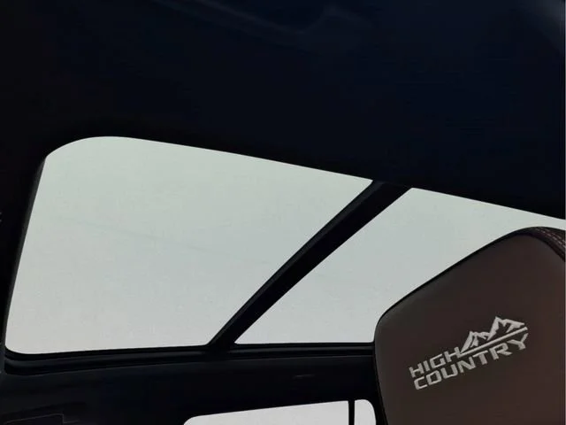 New 2026 Polar White Tricoat Chevrolet High Country image 18