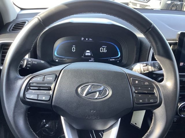 Used 2023 Onyx Black Hyundai SEL image 31