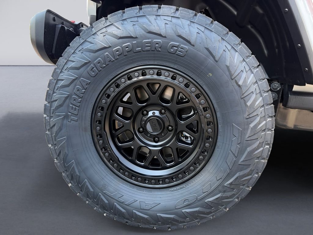 New 2026 Bright White Clearcoat Jeep Willys image 10