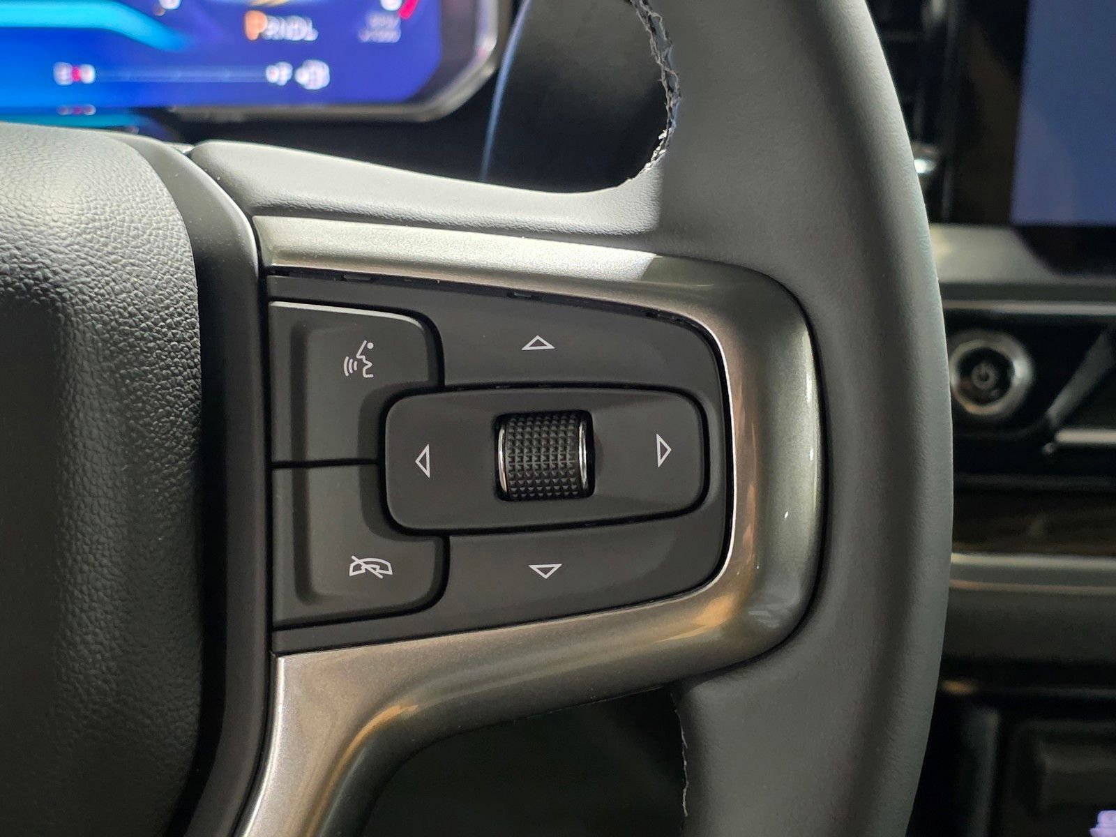 New 2026 Cypress Gray Chevrolet LT image 34