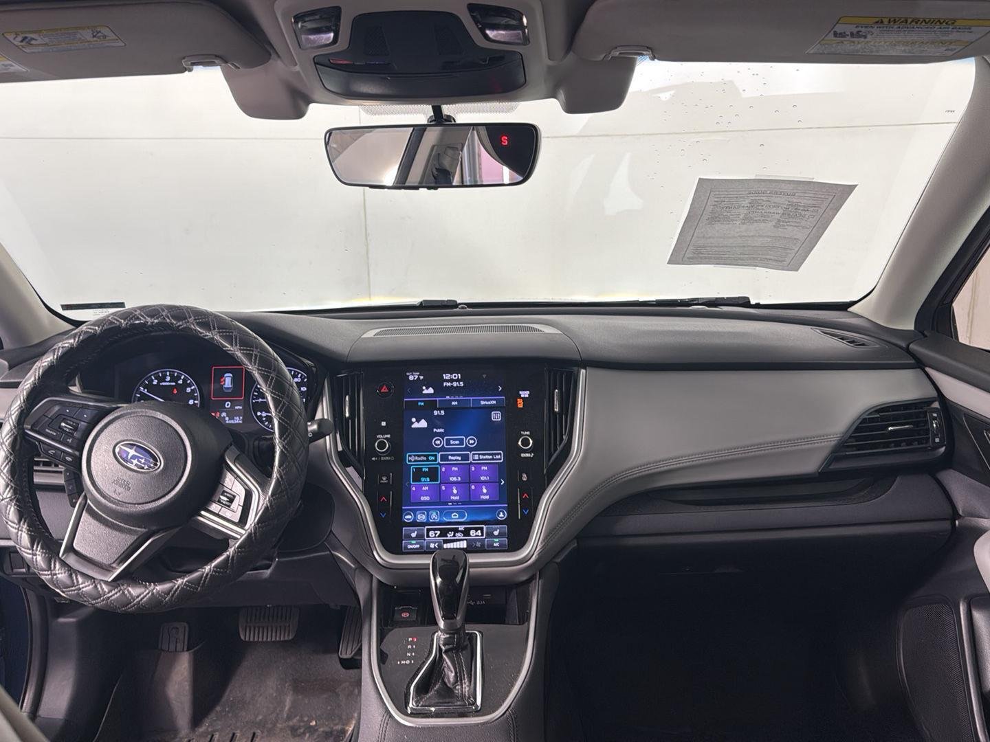 Used 2021  Subaru Premium image 13