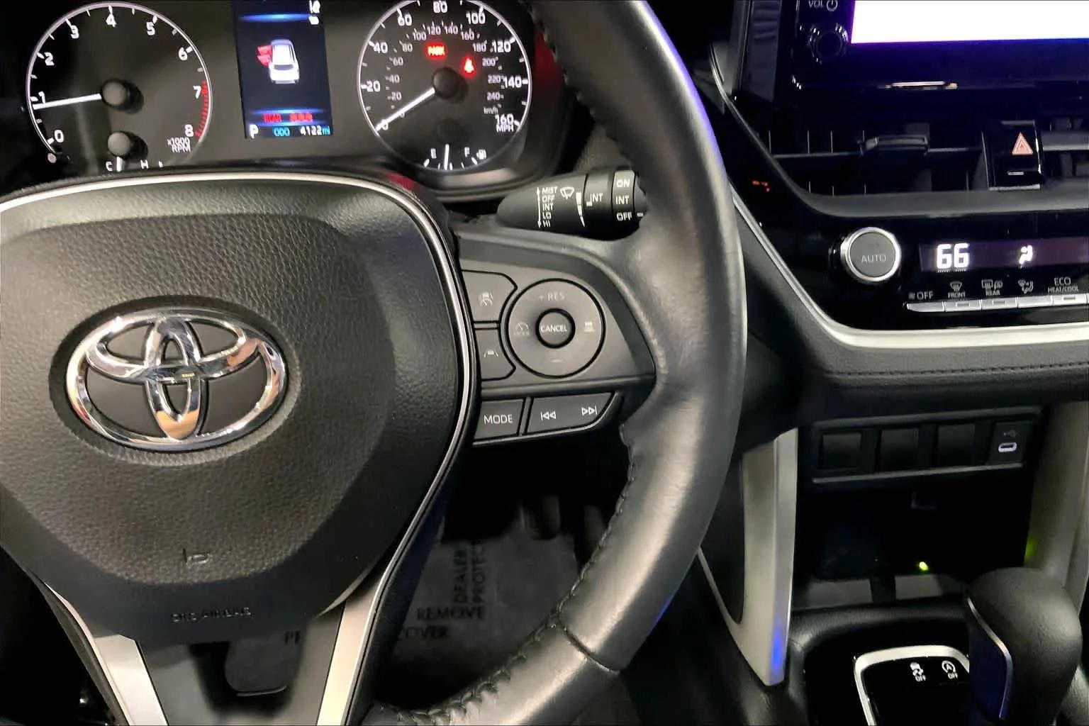 Used 2024 Wind Chill Pearl Toyota LE image 25