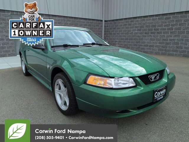 1999 Ford Mustang GT V8's photo