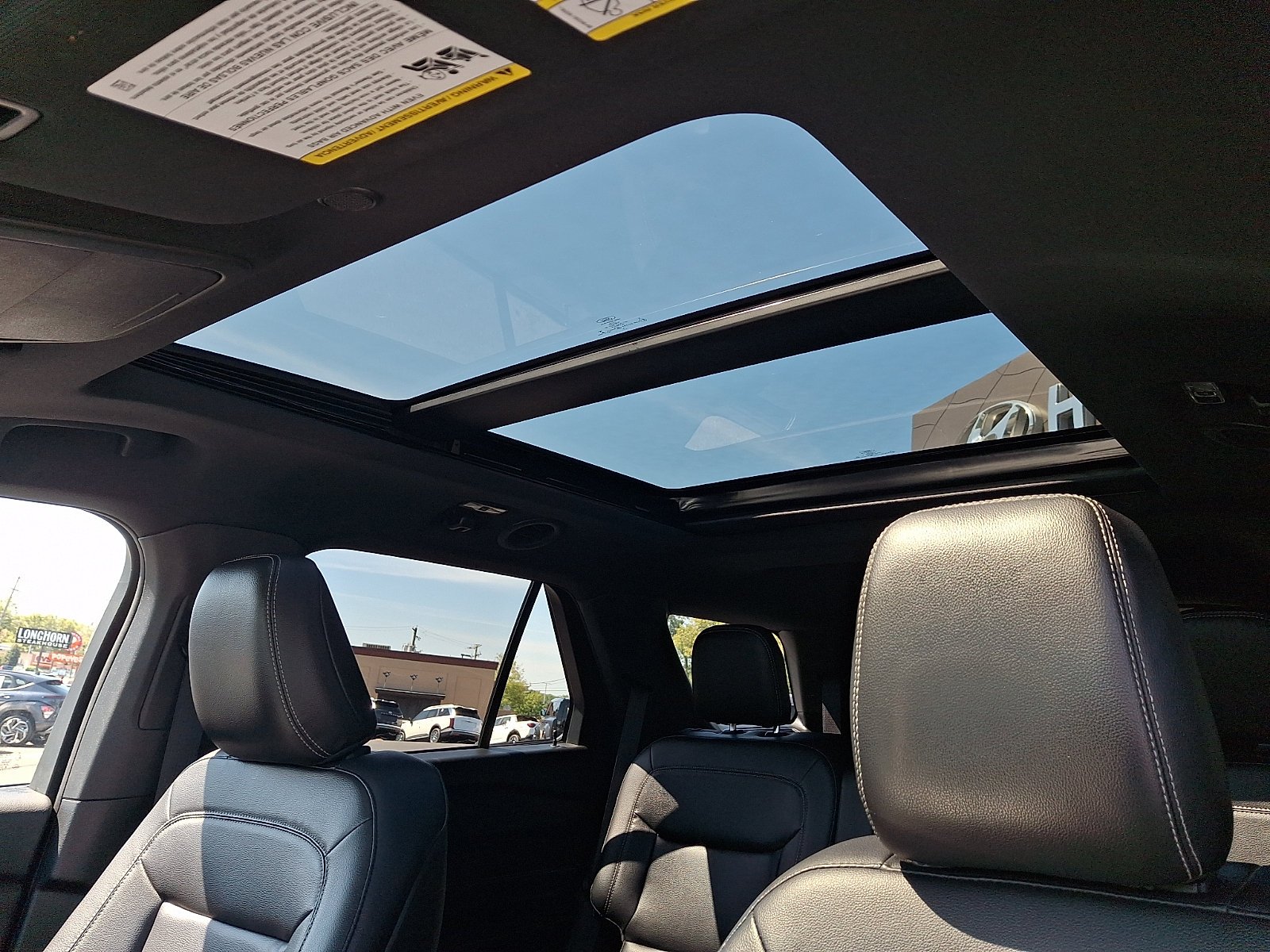 2020 Ford Explorer XLT - Photo 16