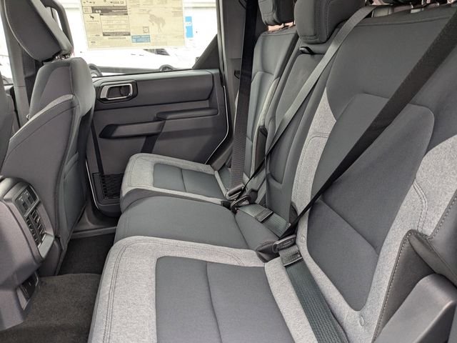 2025 Ford Bronco 4-Door Base - Photo 13