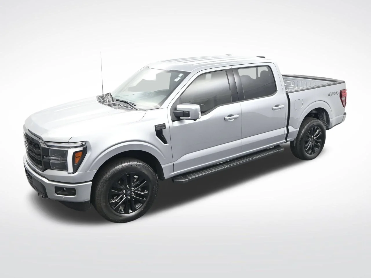 Used 2025 Silver Metallic Ford Lariat image 22