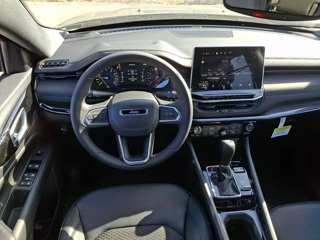New 2026 Black Jeep Latitude image 11
