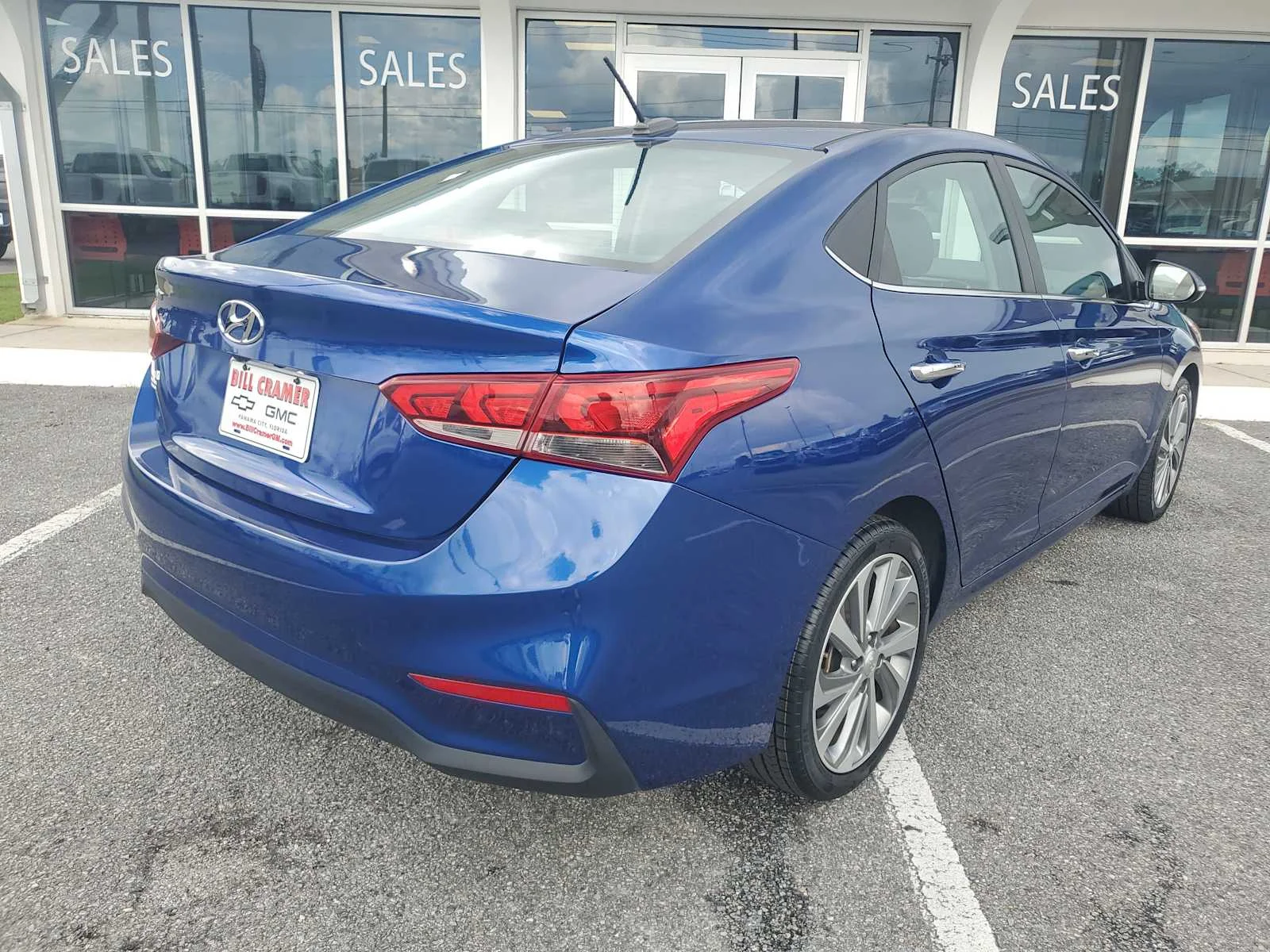 Used 2022  Hyundai Limited image 8