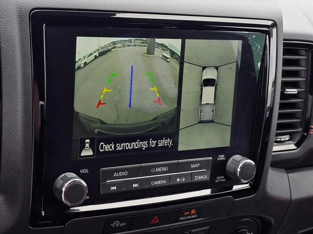 Used 2023 Black Nissan PRO-4X image 5