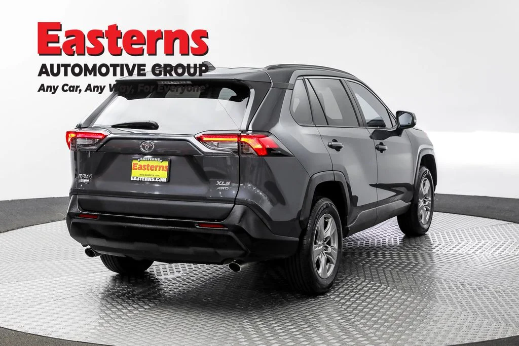 Used 2023 Gray Toyota XLE image 5