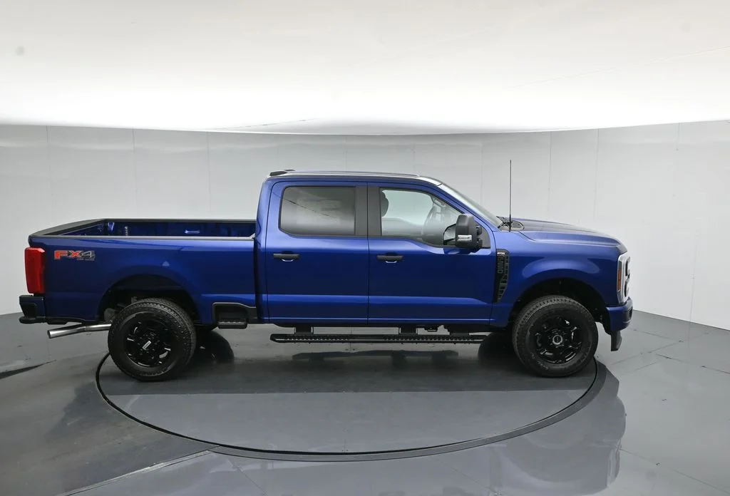 New 2026 Argon Blue Metallic Ford XL image 37