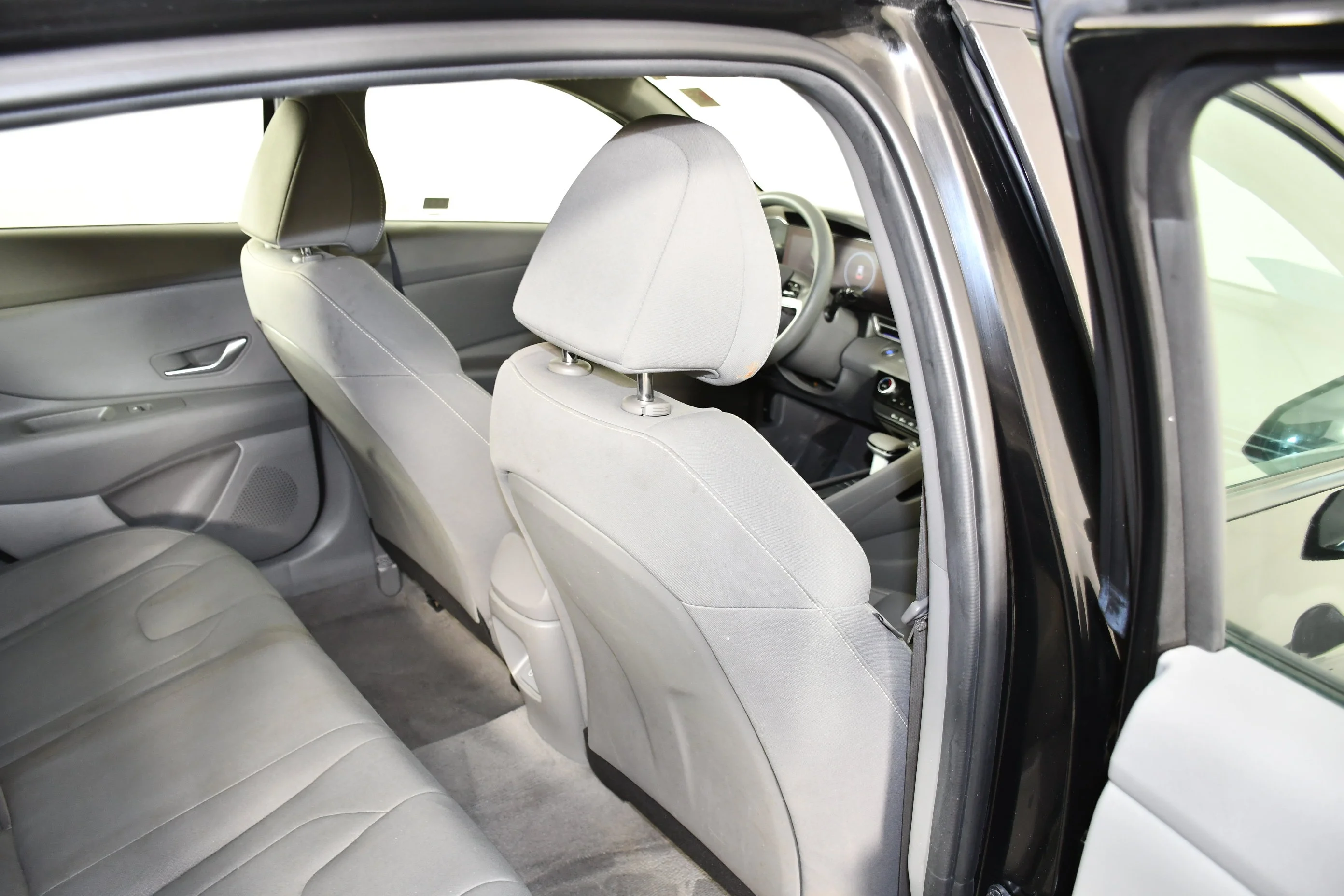 Used 2024 Abyss Black Hyundai SEL image 45