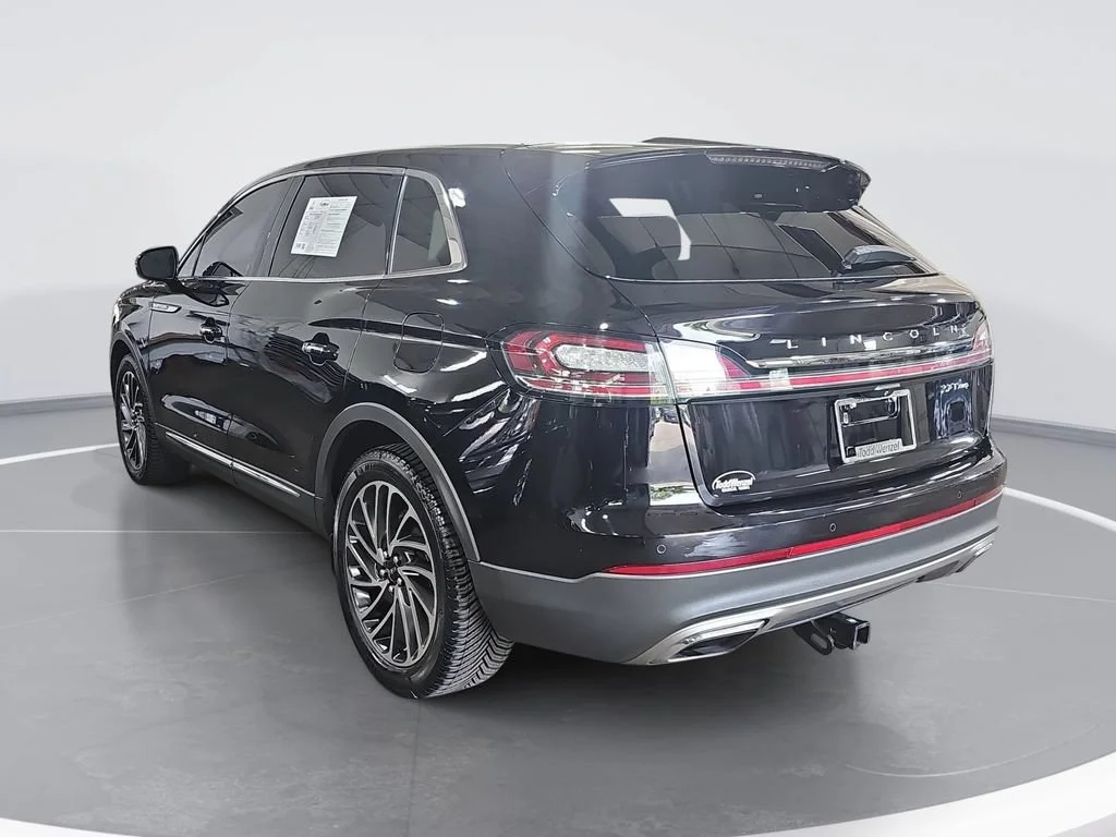 Certified Used 2019 Black Lincoln Reserve image 6