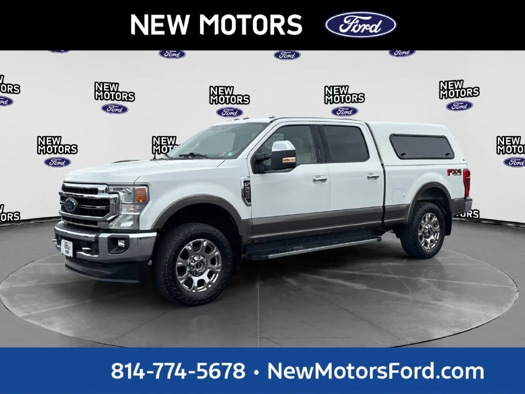 Used 2021 White Metallic Ford Lariat image 1