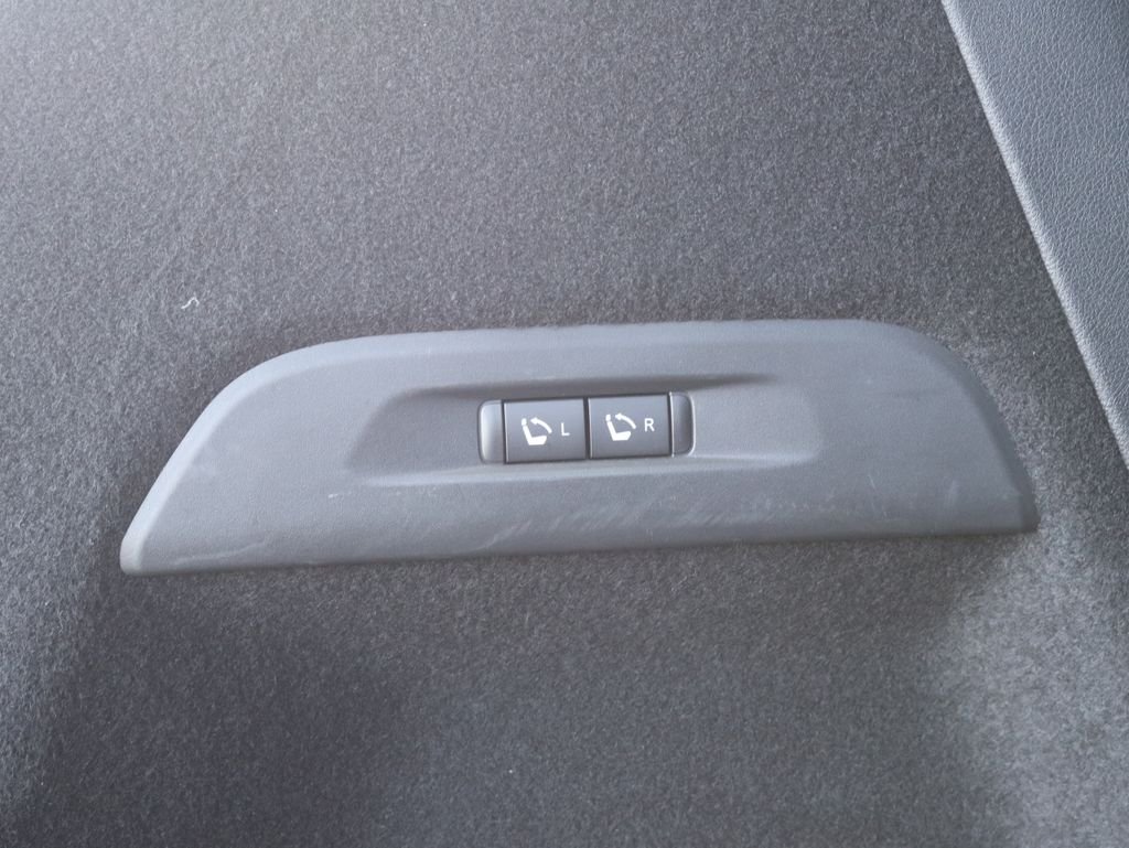 Certified Used 2023 White INFINITI Sensory image 37