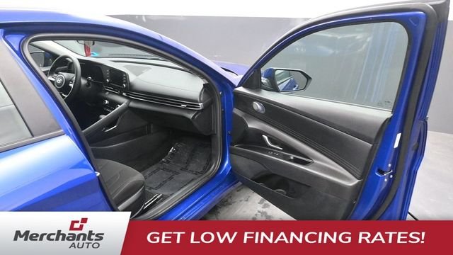 Used 2023 Blue Hyundai Blue image 13